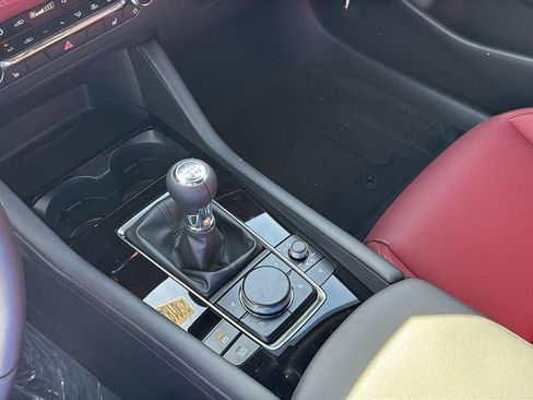 New 2026 MAZDA MAZDA3 2.5 S Hatchback w/ Premium Pkg image 18