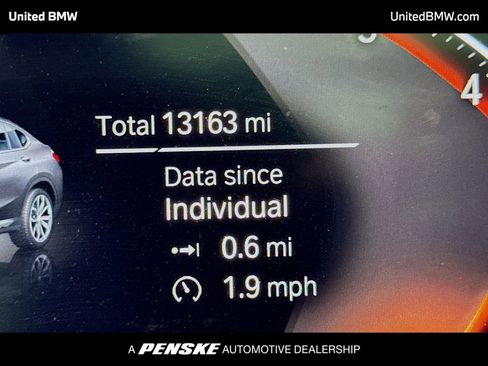 Used 2025 BMW X4 xDrive30i AWD/4WD image 7