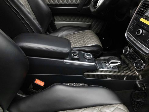 Used 2017 Mercedes-Benz G 63 AMG 4MATIC image 26