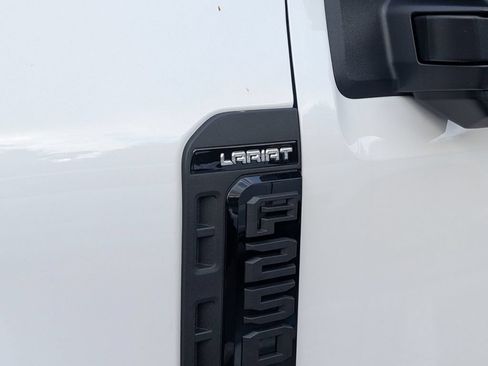 New 2026 Ford F250 Lariat w/ Black Appearance Package AWD/4WD image 6