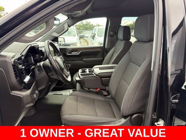 Used 2025 Chevrolet Silverado 1500 LT RWD image 14