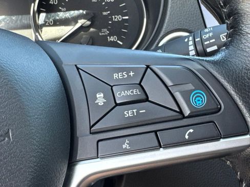 Used 2020 Nissan Rogue Sport SL AWD/4WD image 20