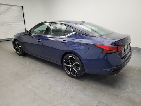 Used 2023 Nissan Altima 2.5 SR image 3