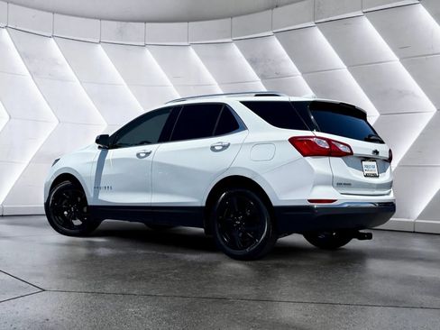Used 2019 Chevrolet Equinox Premier FWD image 3