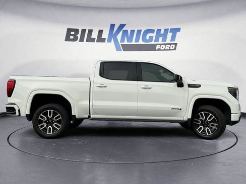 Used 2024 GMC Sierra 1500 AT4 w/ Technology Package AWD/4WD image 6