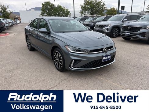 New 2025 Volkswagen Jetta SE image 7