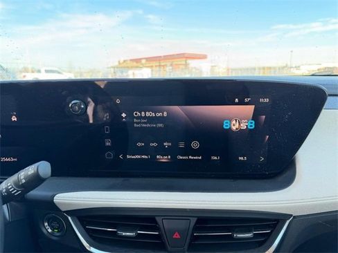 Used 2024 Buick Encore GX Preferred image 12