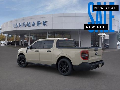 New 2025 Ford Maverick XLT w/ Black Appearance Package image 4