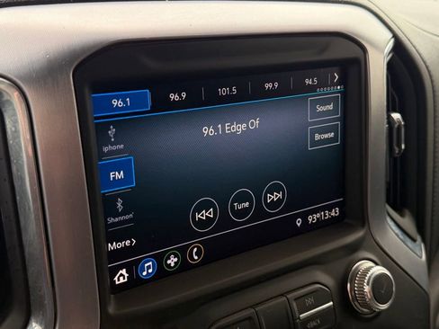 Used 2021 GMC Sierra 1500 SLE w/ X31 Off-Road Package AWD/4WD image 19