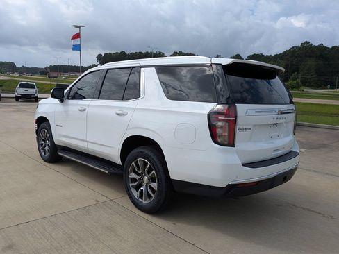 Used 2022 Chevrolet Tahoe LT w/ LT Signature Plus Package RWD image 6