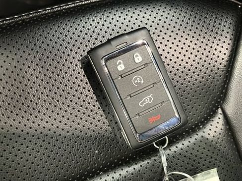 Used 2024 Jeep Grand Cherokee L Limited w/ Luxury Tech Group II AWD/4WD image 43