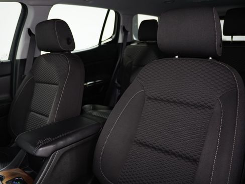 Used 2017 GMC Acadia SLE w/ Driver Alert Package I image 11