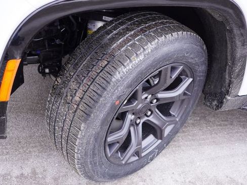 New 2026 Jeep Grand Wagoneer Limited image 9