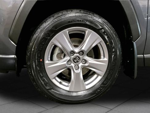 Certified 2023 Toyota RAV4 XLE w/ Convenience Package AWD/4WD image 11
