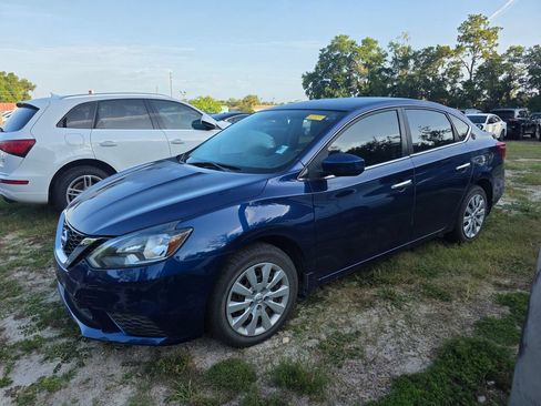Certified 2019 Nissan Sentra S FWD image 1