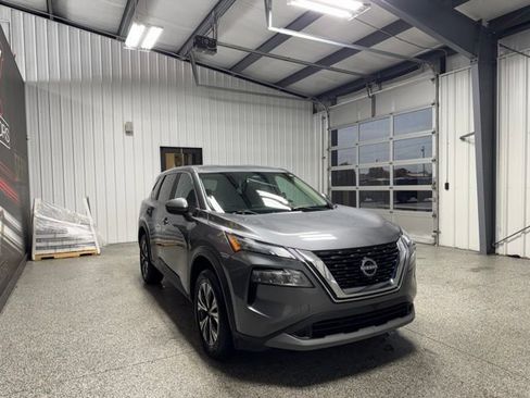 Used 2023 Nissan Rogue SV AWD/4WD image 28