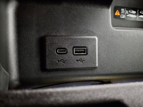 New 2026 GMC Sierra 2500 Denali w/ Denali Reserve Package image 18