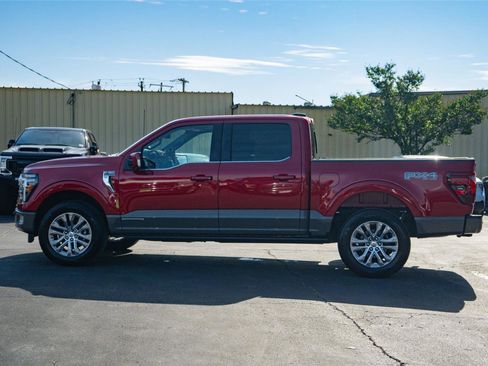 Used 2025 Ford F150 King Ranch w/ FX4 Off-Road Package image 7
