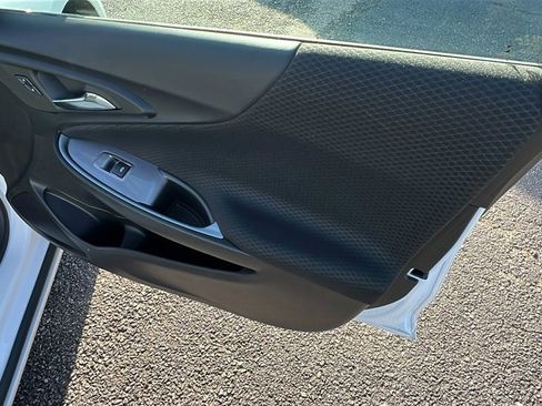 Used 2024 Chevrolet Malibu RS image 15