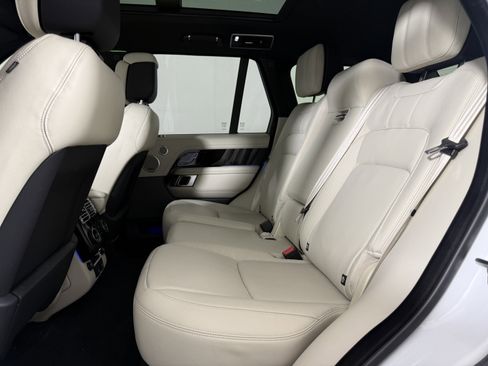 Used 2022 Land Rover Range Rover Westminster Edition image 9