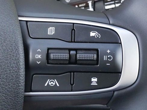 Certified 2023 Kia Sportage SX image 23