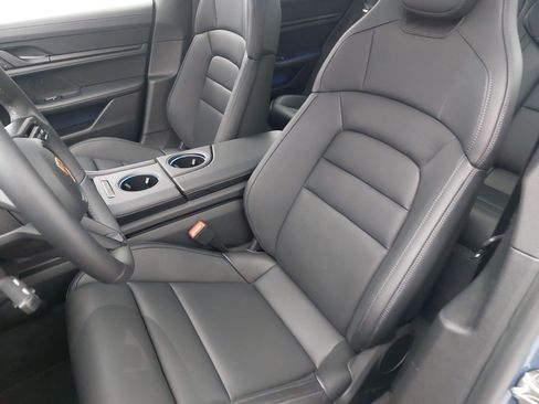 New 2026 Porsche Taycan AWD/4WD image 17