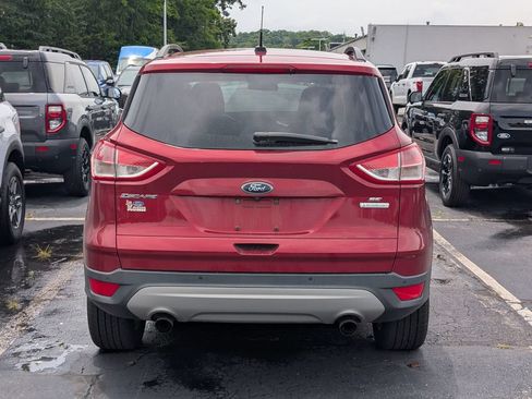 Used 2016 Ford Escape SE w/ Equipment Group 201A FWD image 6