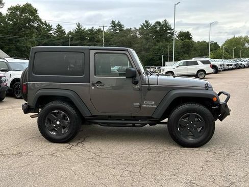 Used 2014 Jeep Wrangler Sport w/ Quick Order Package 23S AWD/4WD image 8