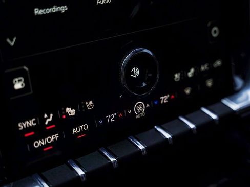 New 2026 GMC Yukon Denali Ultimate image 52