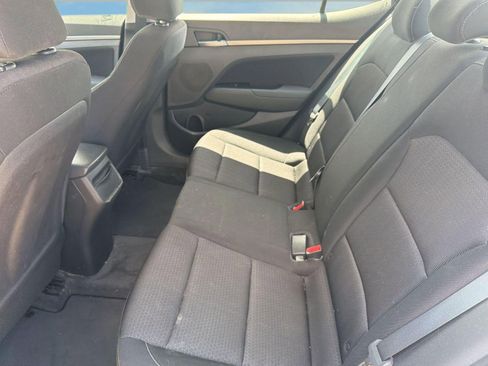 Used 2018 Hyundai Elantra SEL FWD image 13