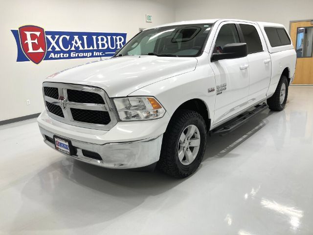 Used 2020 RAM 1500 Classic SLT AWD/4WD image 15