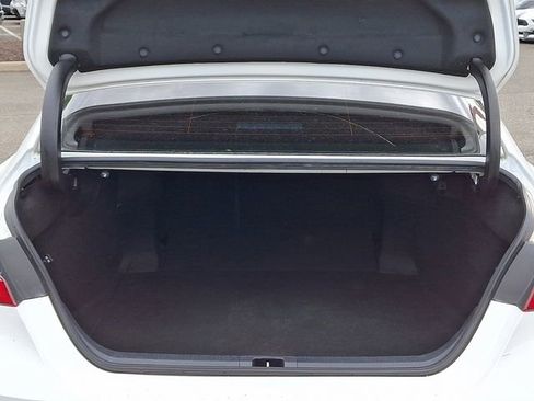 Used 2020 Toyota Camry SE FWD image 29
