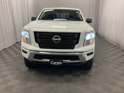 Used 2023 Nissan Titan SV w/ Accessory Utility Package image 7