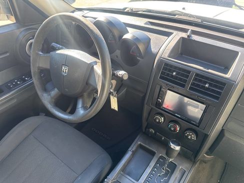 Used 2011 Dodge Nitro Heat w/ Popular Equipment Group image 19