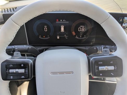 New 2026 Hyundai Santa Fe SE FWD image 28