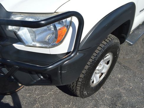 Used 2013 Toyota Tacoma 4x4 Double Cab w/ Convenience Pkg image 3