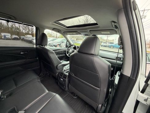 Used 2022 Honda Pilot EX-L image 36