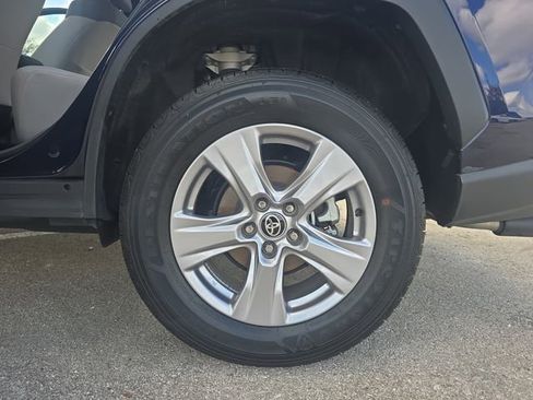 Certified 2025 Toyota RAV4 XLE image 34