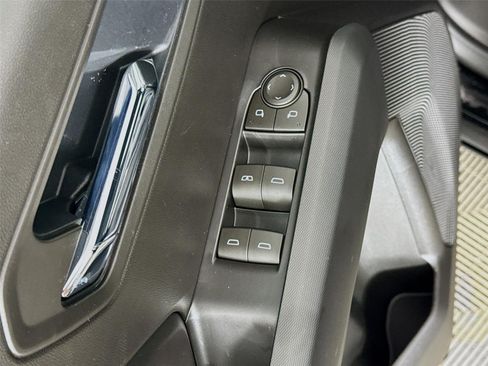 New 2026 GMC Canyon Elevation w/ Convenience Package RWD image 19