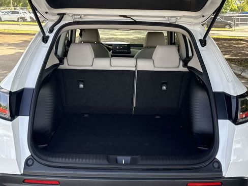 Used 2023 Honda HR-V LX image 25