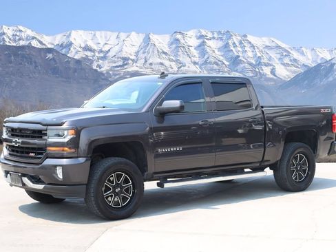 Used 2016 Chevrolet Silverado 1500 LT w/ All Star Edition AWD/4WD image 2