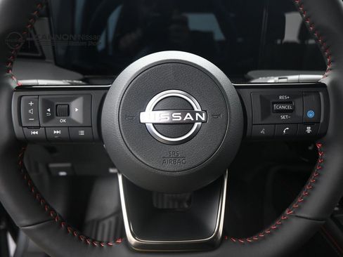 New 2026 Nissan Kicks SR w/ SR Premium Package FWD image 14