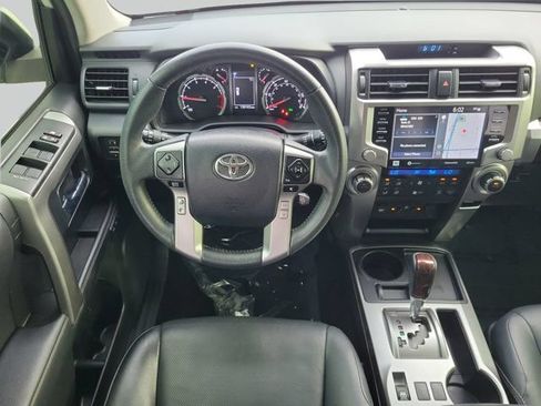 Used 2022 Toyota 4Runner Limited RWD image 13