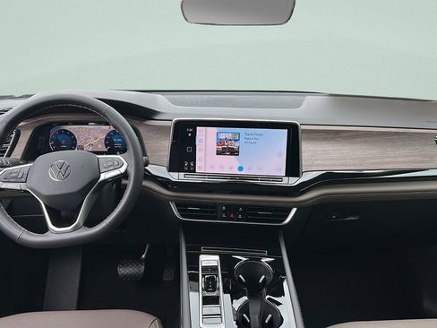 New 2026 Volkswagen Atlas SEL AWD/4WD image 13