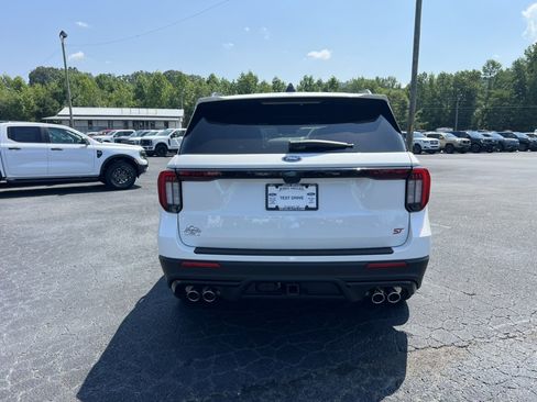 New 2025 Ford Explorer ST w/ Sun And Sound Package image 6