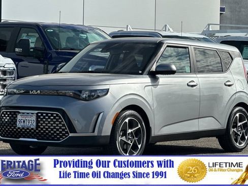 Used 2023 Kia Soul EX FWD image 8