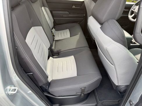 Used 2024 Toyota Tacoma TRD Sport image 40