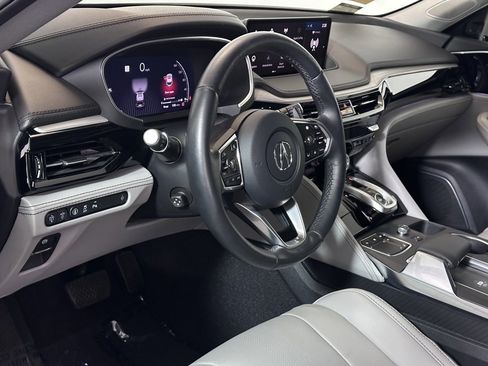 Used 2023 Acura MDX SH-AWD w/ Advance Package image 13