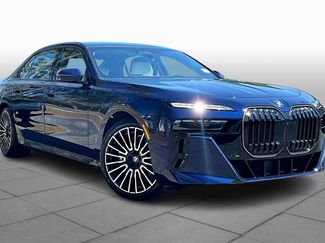 New 2026 BMW 760i xDrive w/ Executive Package video 2