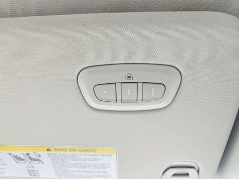 Used 2025 RAM 1500 Laramie AWD/4WD image 37